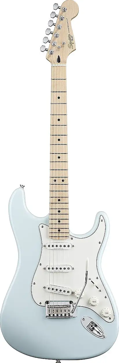 Deluxe Strat by Squier by Fender
