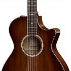 Taylor 522ce 12-Fret